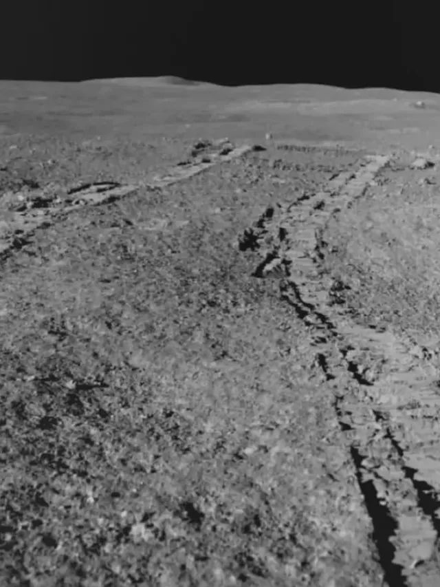 Pragyan Rover Changing Path Due To Massive Moon Crater, leaving Eternal Tracks.
